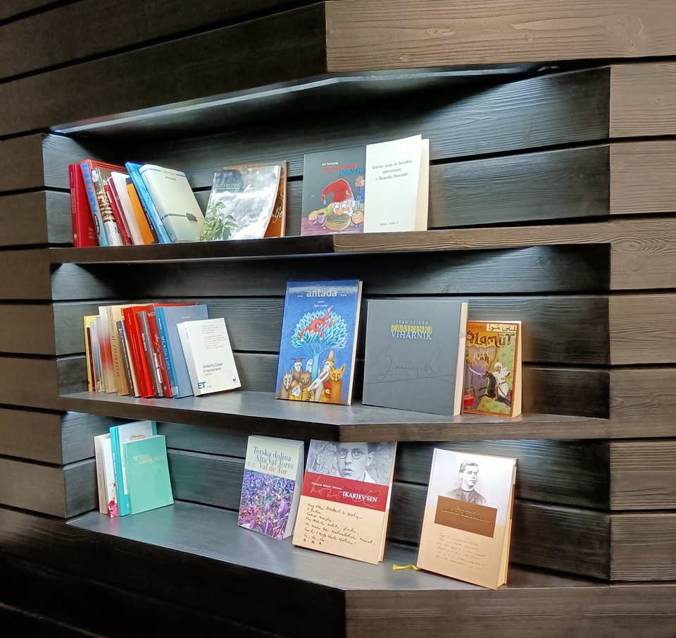 La biblioteca parlante