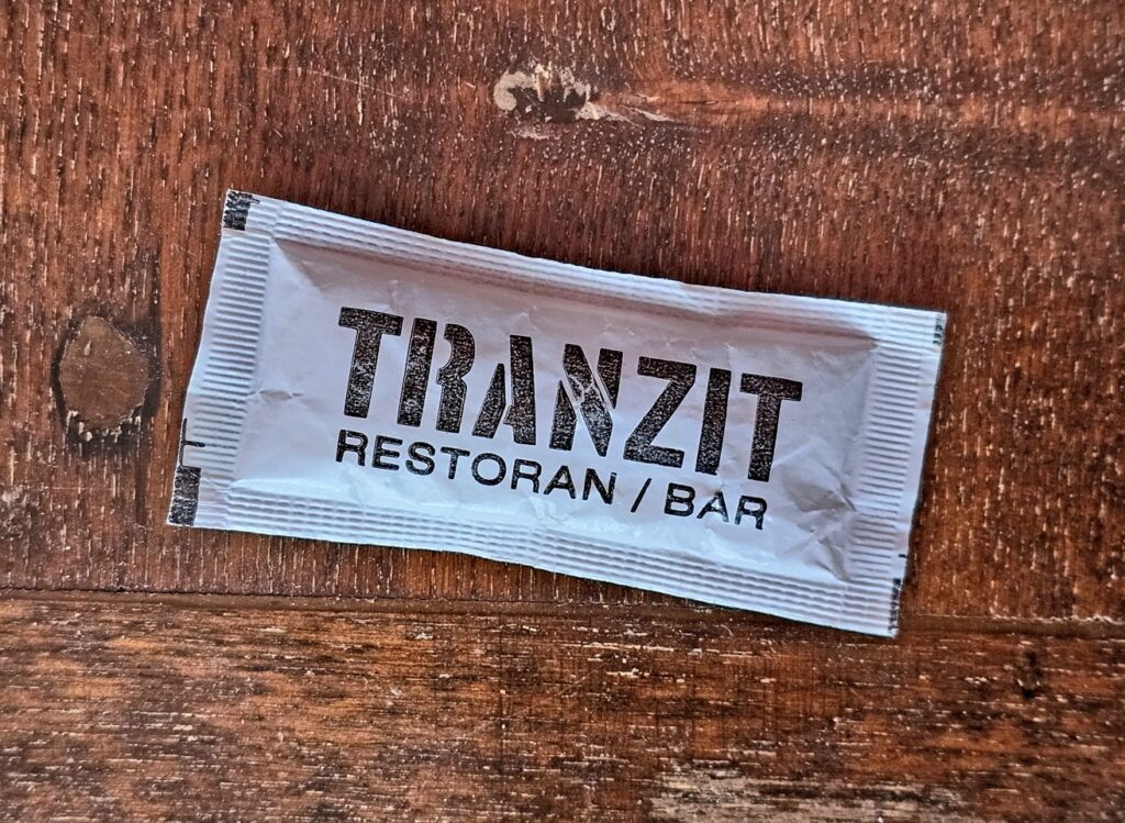 Tranzit Martedì 1 novembre 2016 - La bustina di zucchero